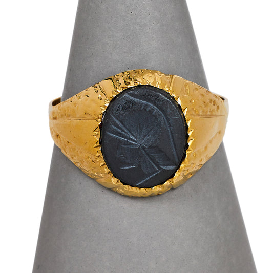 Pre-Owned 9ct Gold Mens Oval Hematite Intaglio Ring Size V