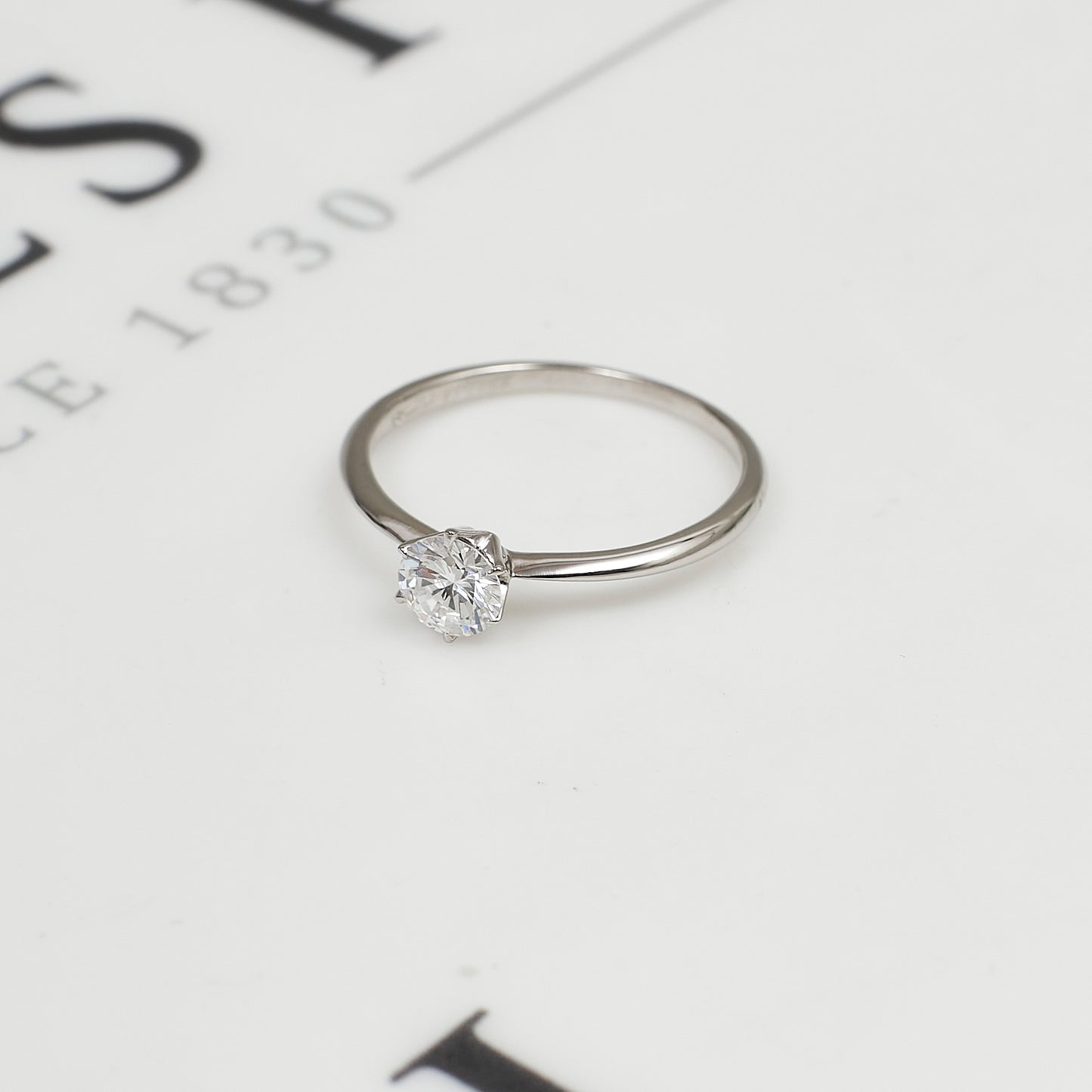 Pre-Owned 900 Platinum Diamond Solitaire Ring Size M