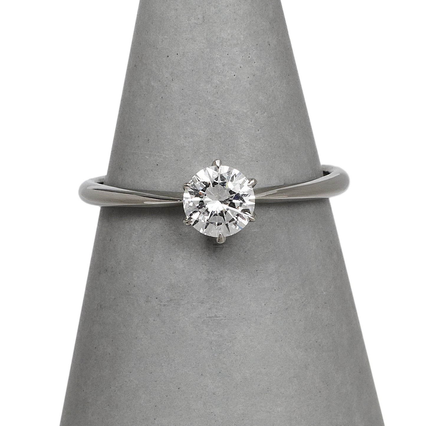 Pre-Owned 900 Platinum Diamond Solitaire Ring Size M