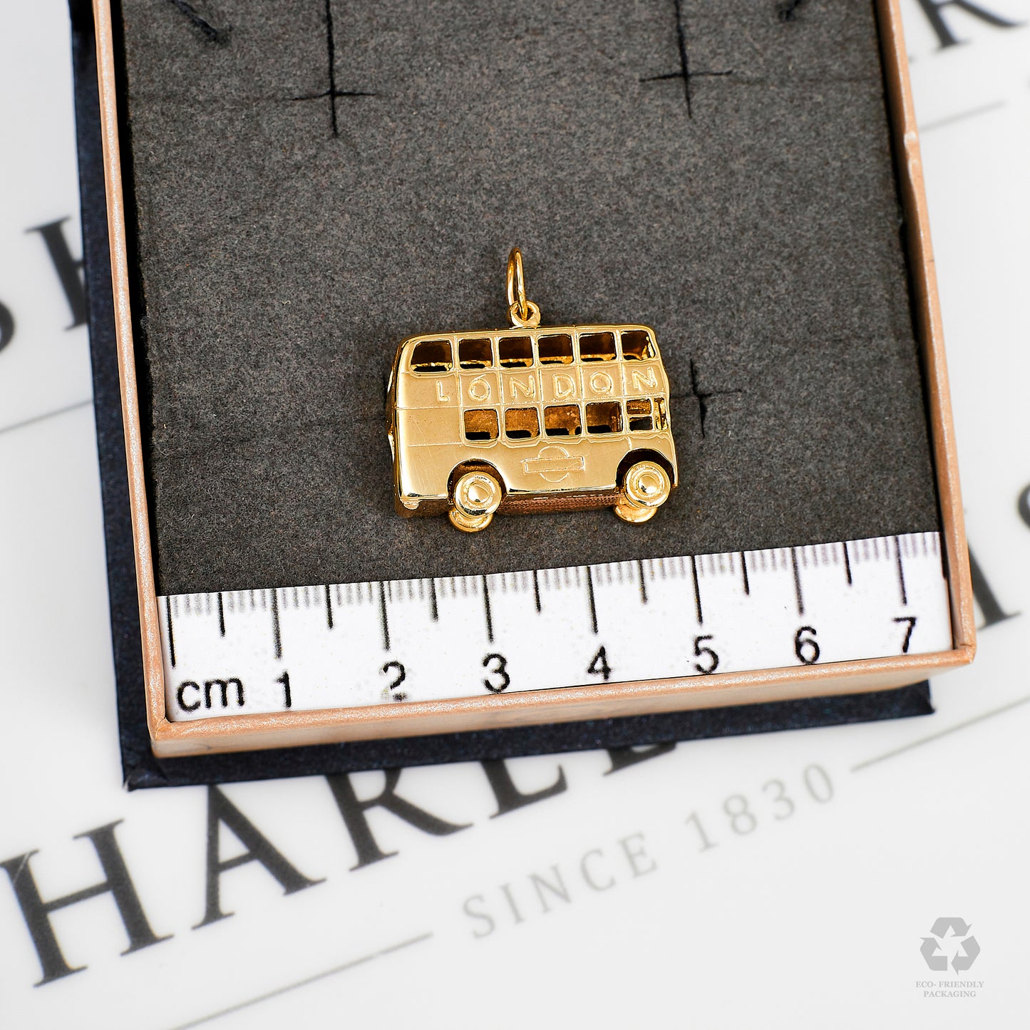 Pre-Owned 9ct Gold London Double Decker Bus Charm