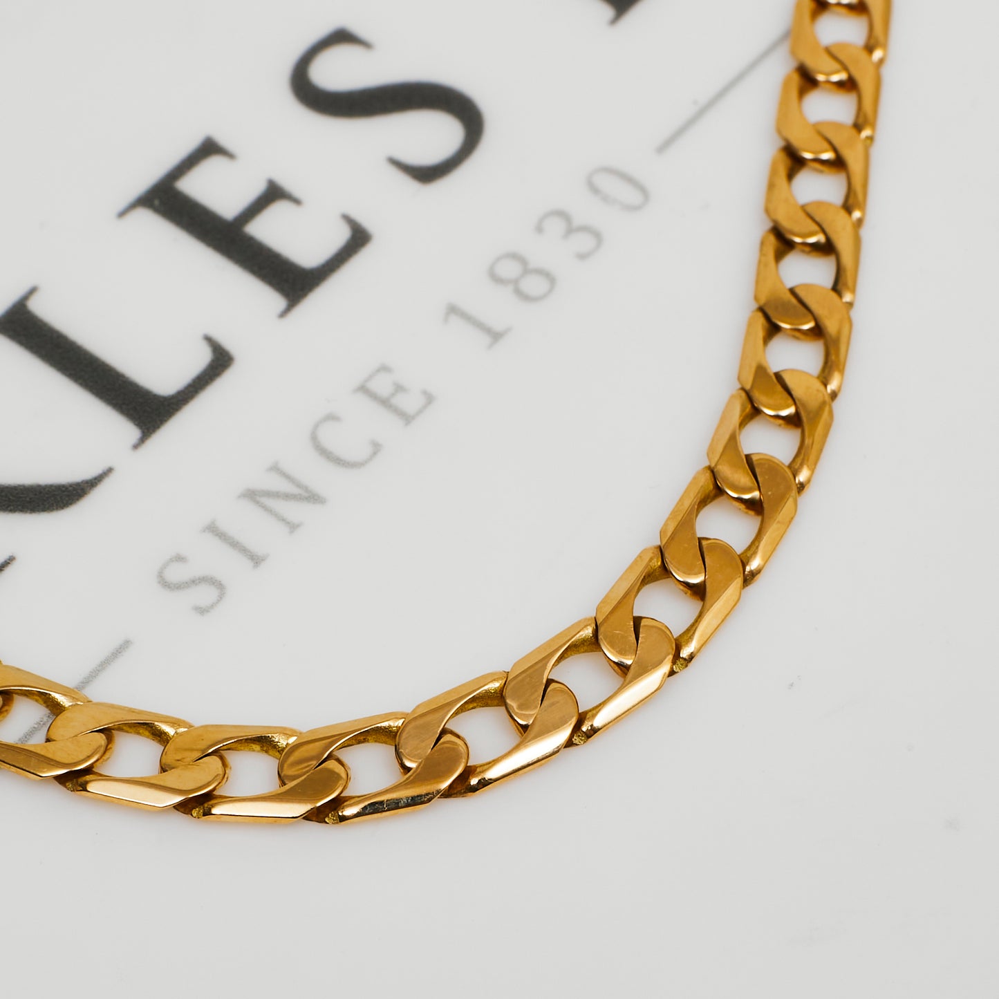 Pre-Owned 9ct Gold Curb Chain Bracelet 9 Inch