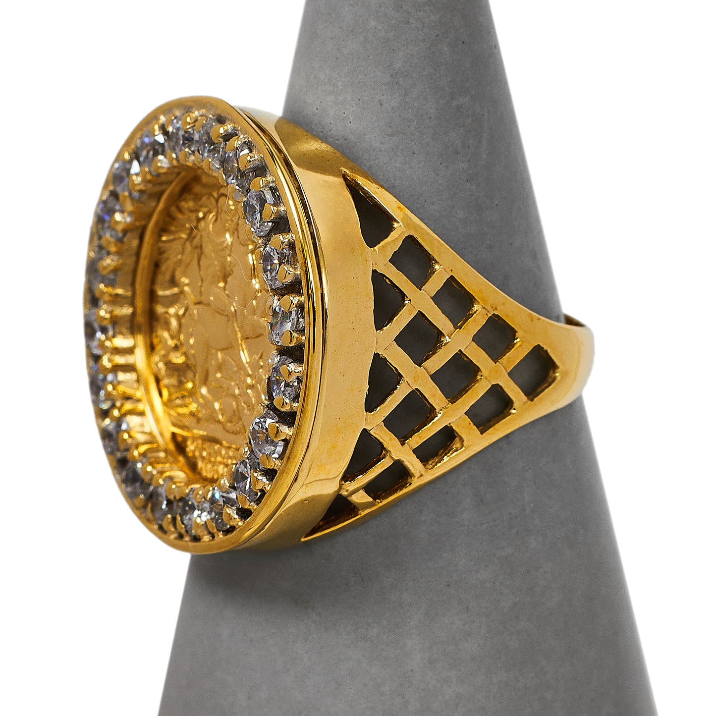 Pre-Owned 9ct Gold CZ Surround St George Ring Size S