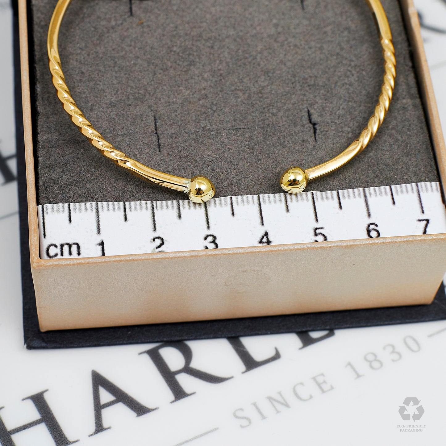 Pre-Owned 9ct Gold Twist Design Torque Bangle