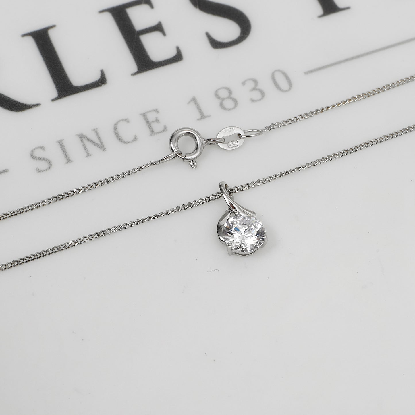 Pre-Owned 9ct White Gold CZ Pendant Necklace & Earrings SET