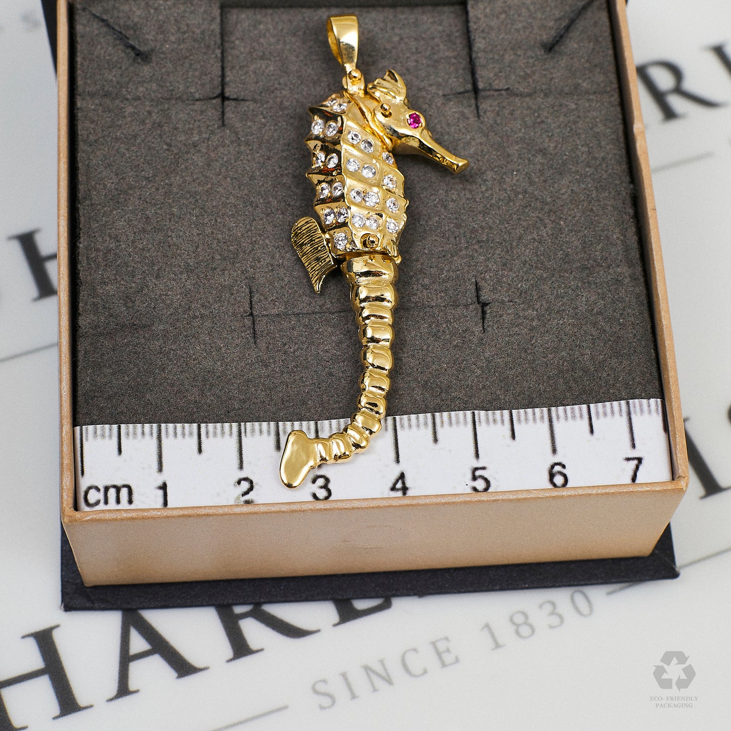 Pre-Owned 9ct Gold CZ Seahorse Pendant