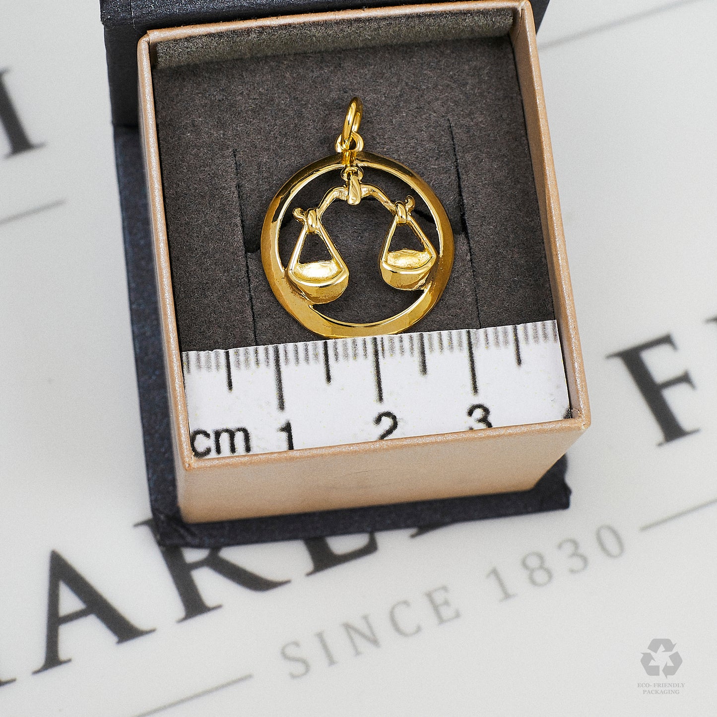 Pre-Owned 9ct Gold Libra Star Sign Pendant