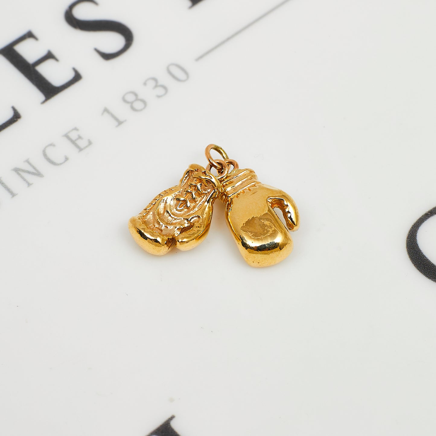 Pre-Owned 9ct Gold Boxing Gloves Charm