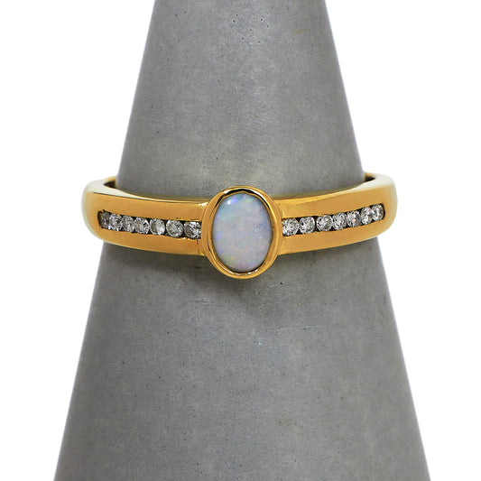 Pre-Owned 9ct Gold Opal & Diamond Ring Size O.5