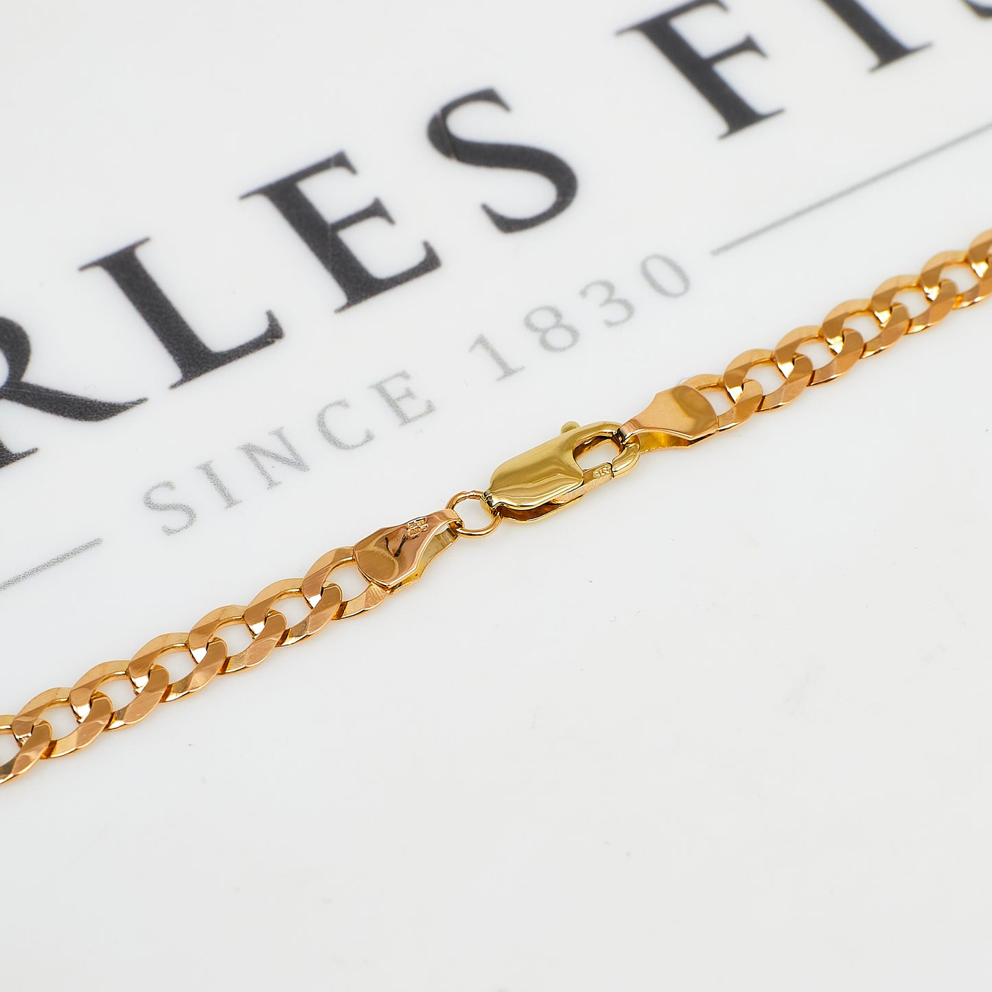 Pre-Owned 9ct Gold Curb Chain Necklace 18 Inch