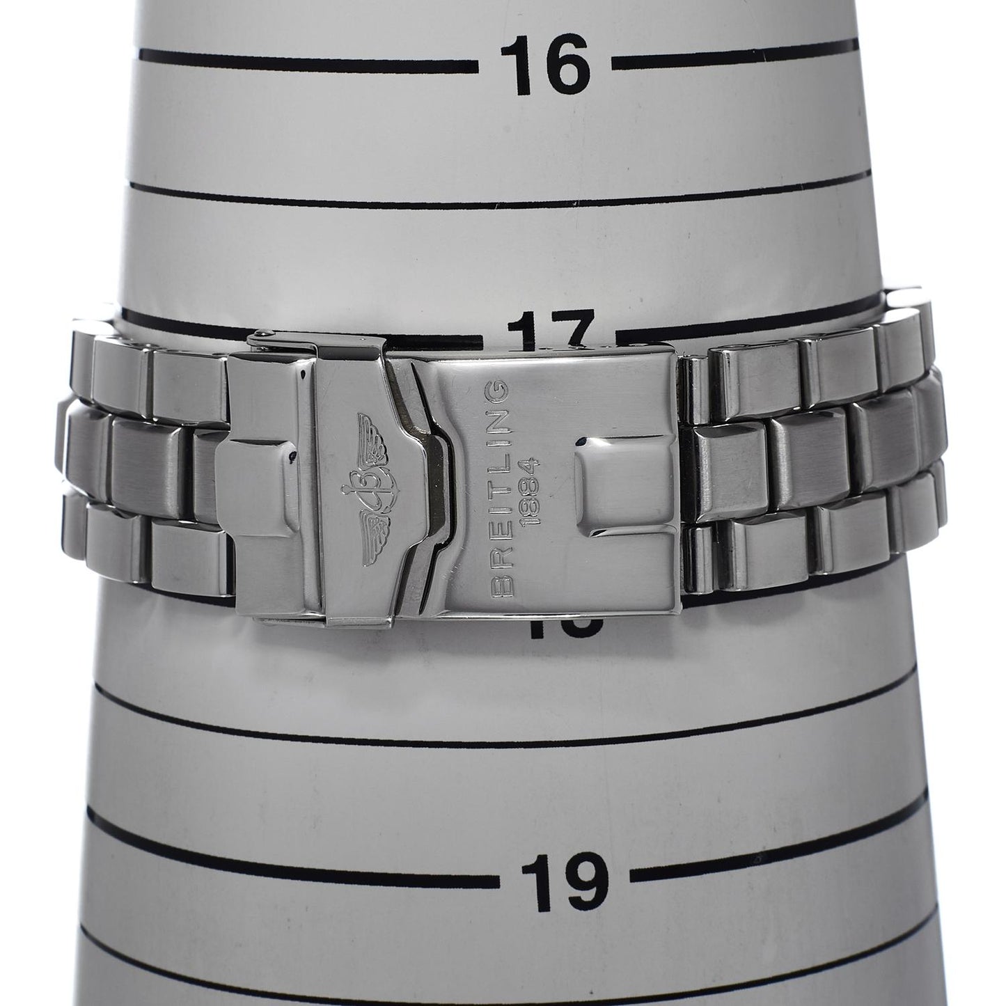 Pre-Owned Breitling Superocean A17360