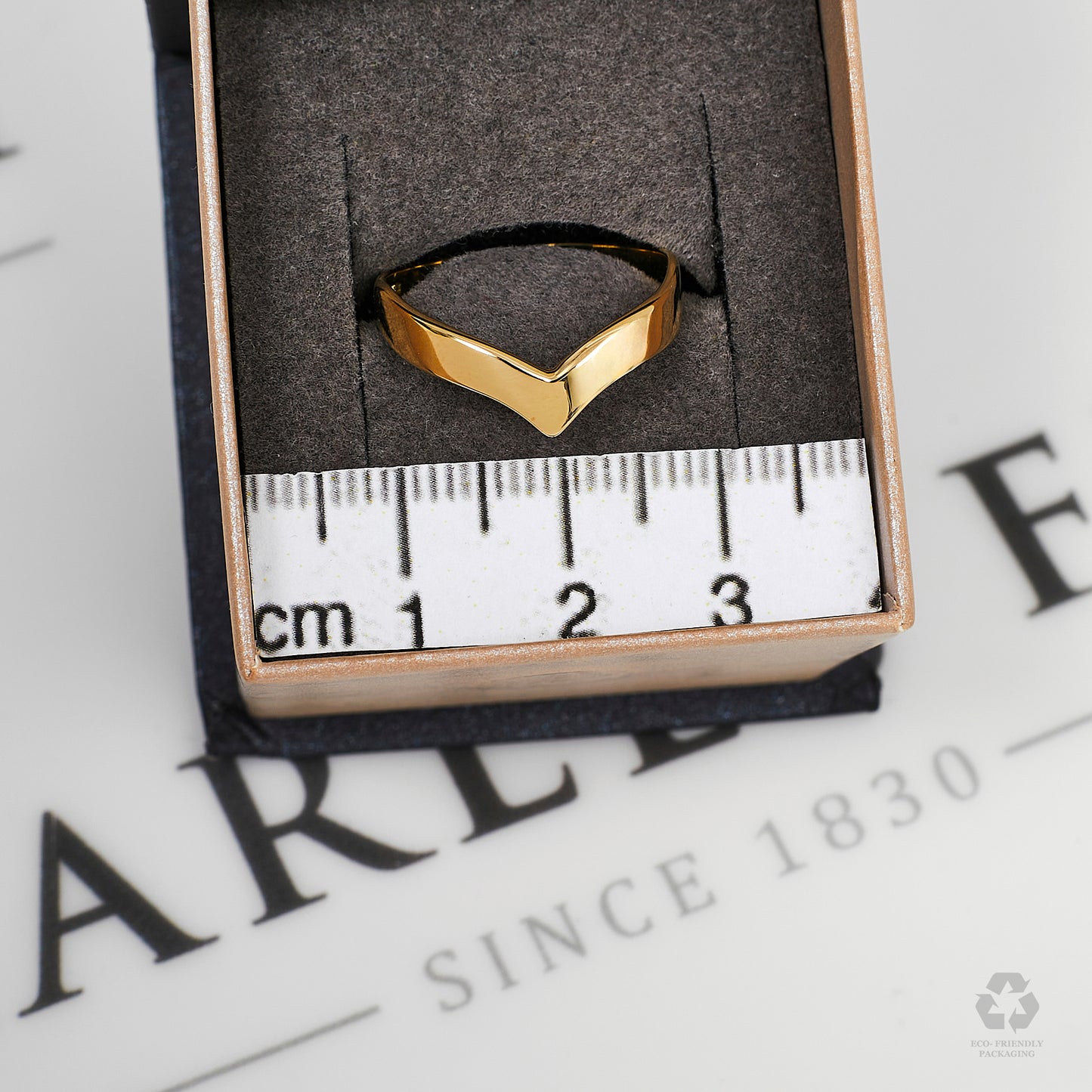 Pre-Owned 9ct Gold Wishbone Ring Size O