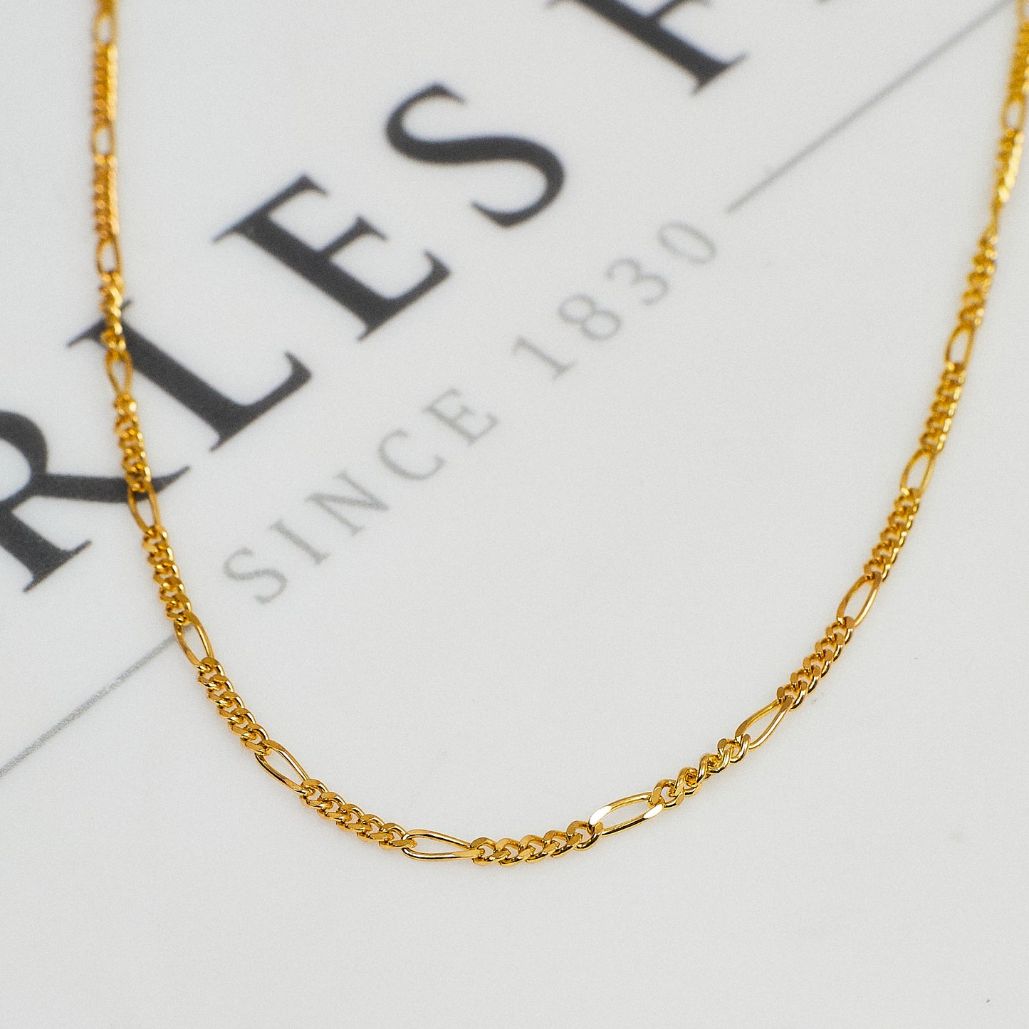 Pre-Owned 9ct Gold Figaro Chain Necklace 22 Inch