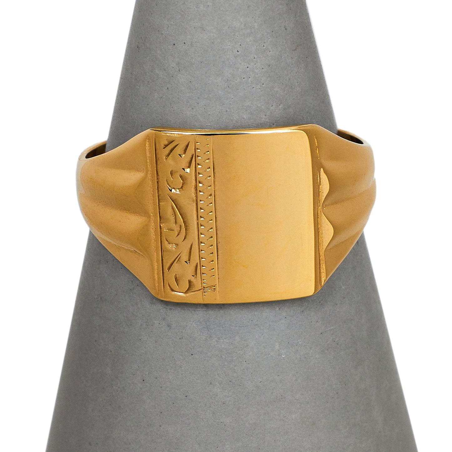 Pre-Owned 9ct Gold Square Half Pattern Signet Ring Size P