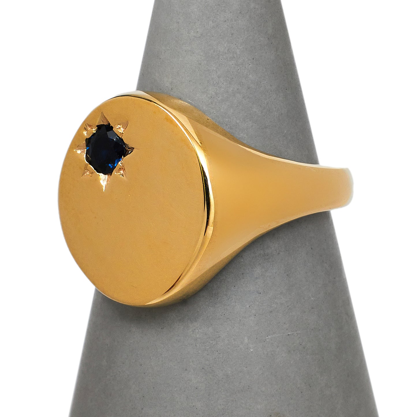 Pre-Owned 9ct Gold & Sapphire Oval Signet Ring Size N