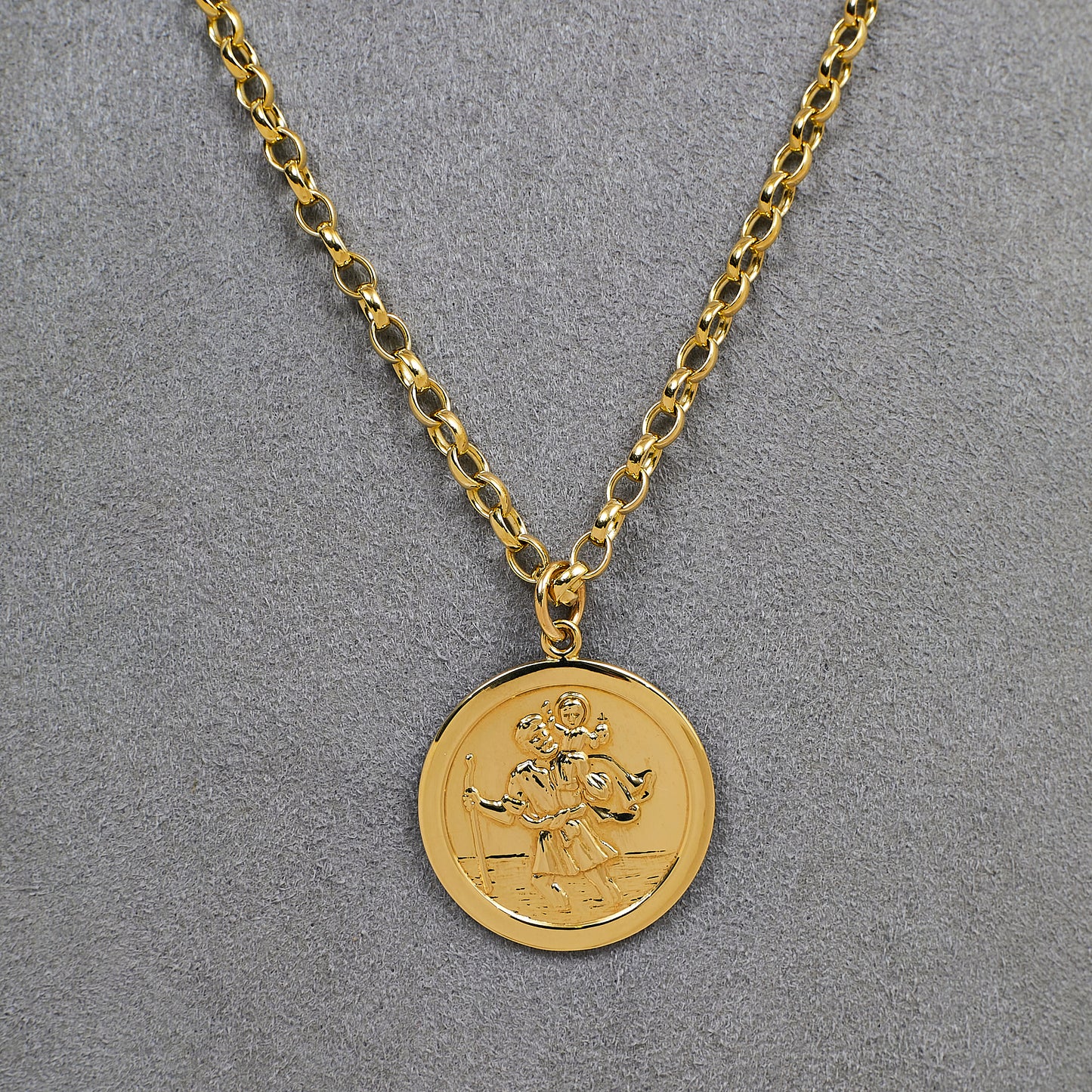 Pre-Owned 9ct Gold St Christopher Pendant & Chain Necklace