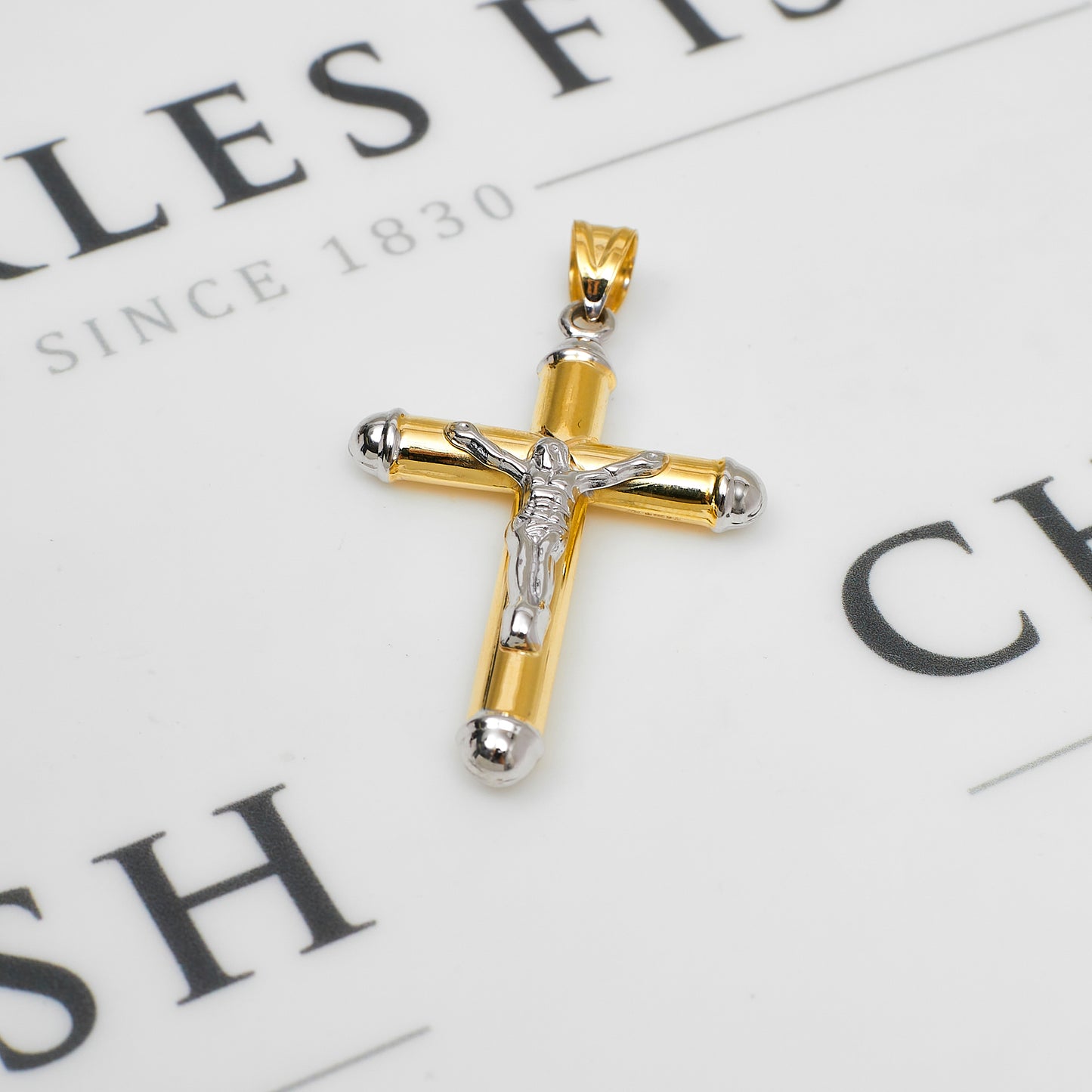 Pre-Owned 14ct Gold 2 Tone Crucifix Pendant