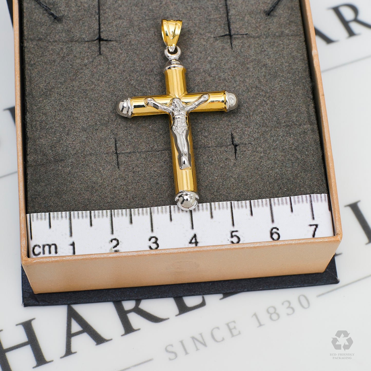 Pre-Owned 14ct Gold 2 Tone Crucifix Pendant
