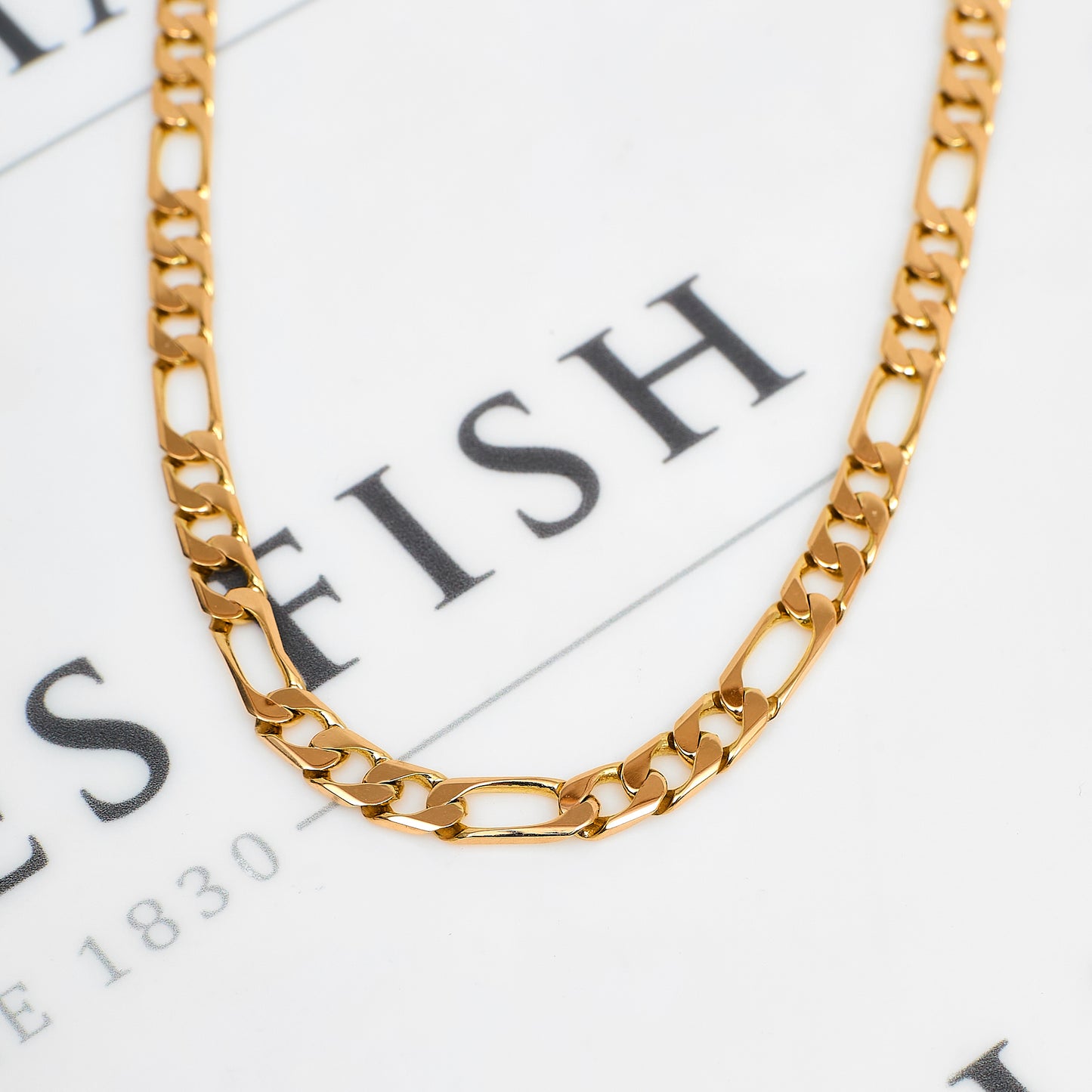 Pre-Owned 9ct Gold Figaro Chain Necklace 22 Inch