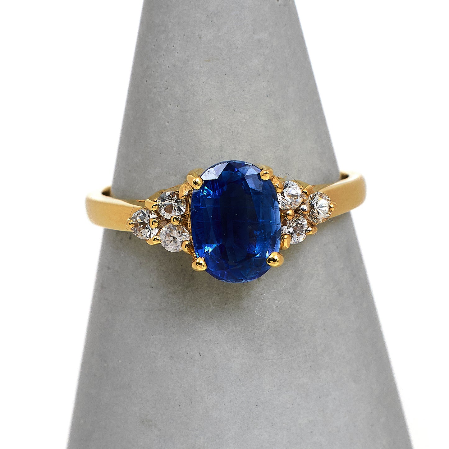 Pre-Owned 9ct Gold Kyanite & White Zircon Ring Size N