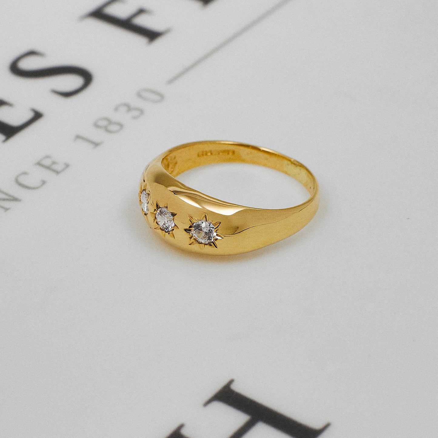 Pre-Owned 9ct Gold 3 CZ Flush Set Ring Size S.5