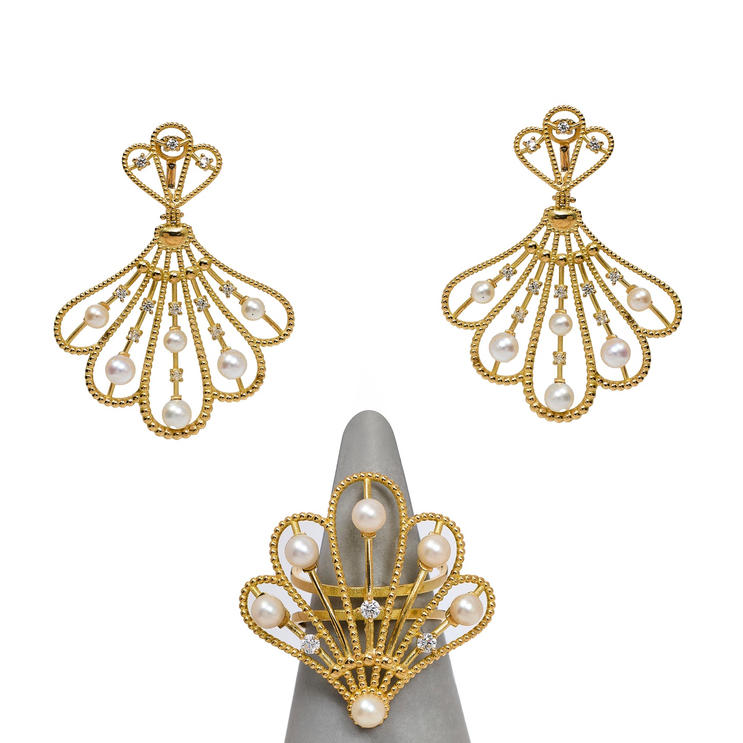 Pre-Owned 18ct Gold CZ & Cultured Pearl Fan Design SET