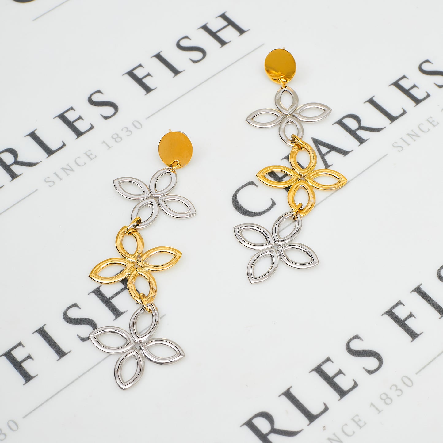 Pre-Owned 18ct Gold 2 Tone 3 Flower Drop Earrings