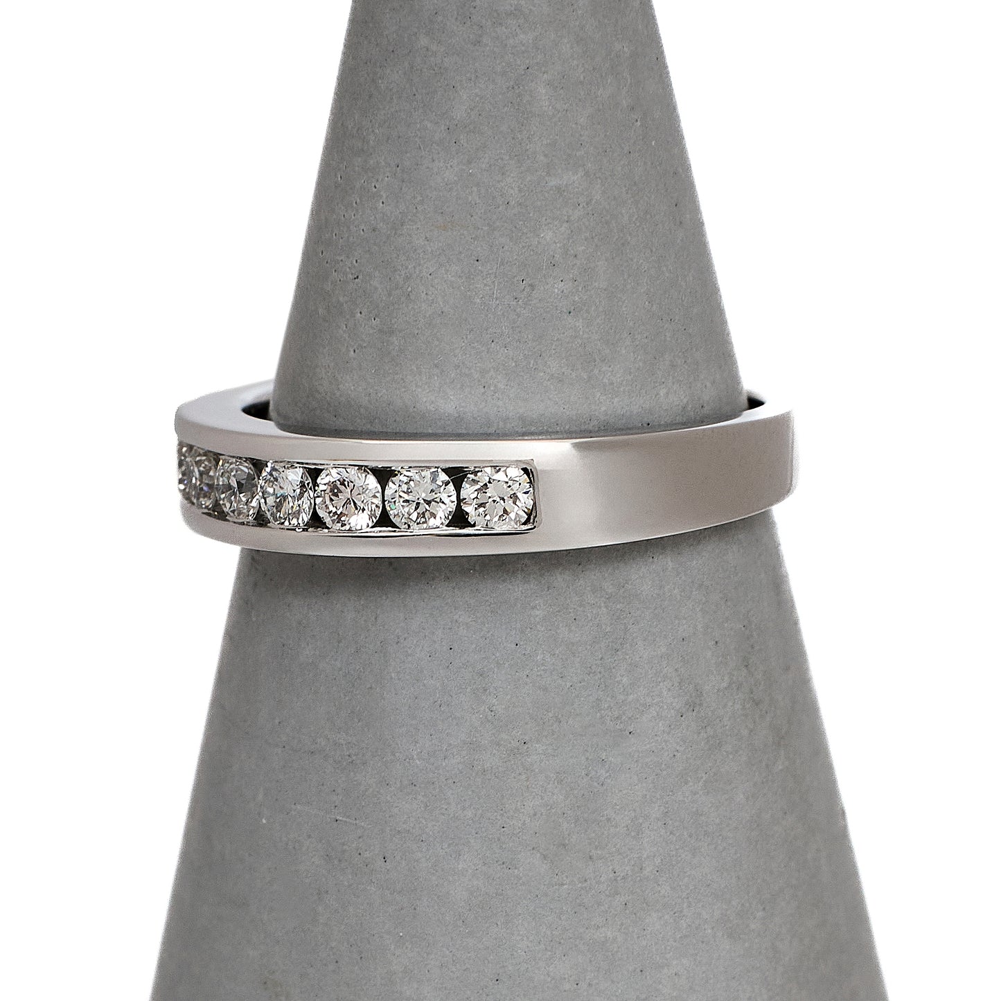 Pre-Owned 18ct White Gold Diamond Half Eternity Ring