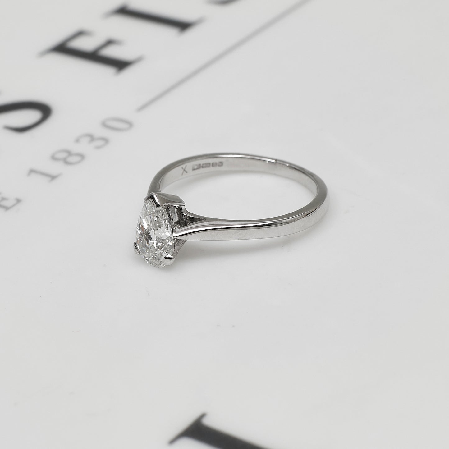 Pre-Owned 18ct White Gold Pear Cut Diamond Ring Size N