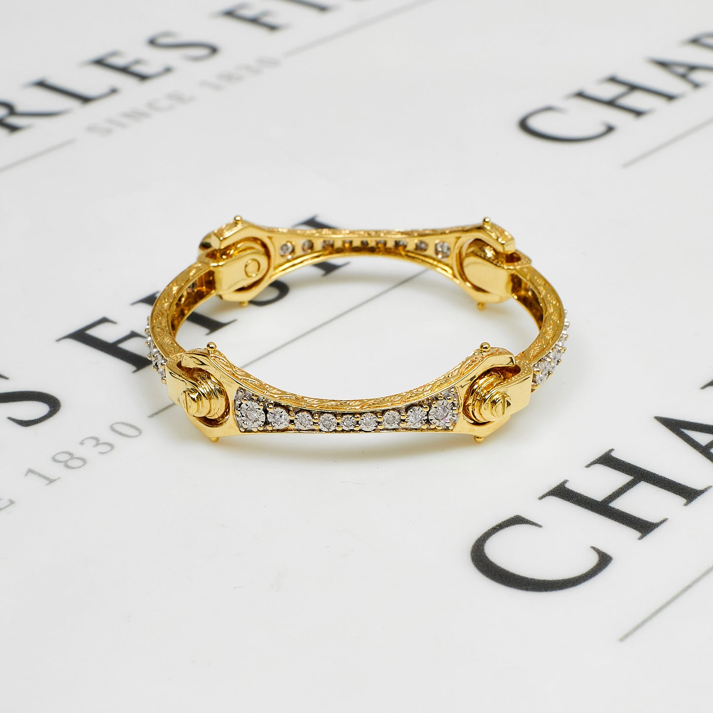 Pre-Owned 9ct Gold Diamond Child&rsquo;s Spanner Design Bangle