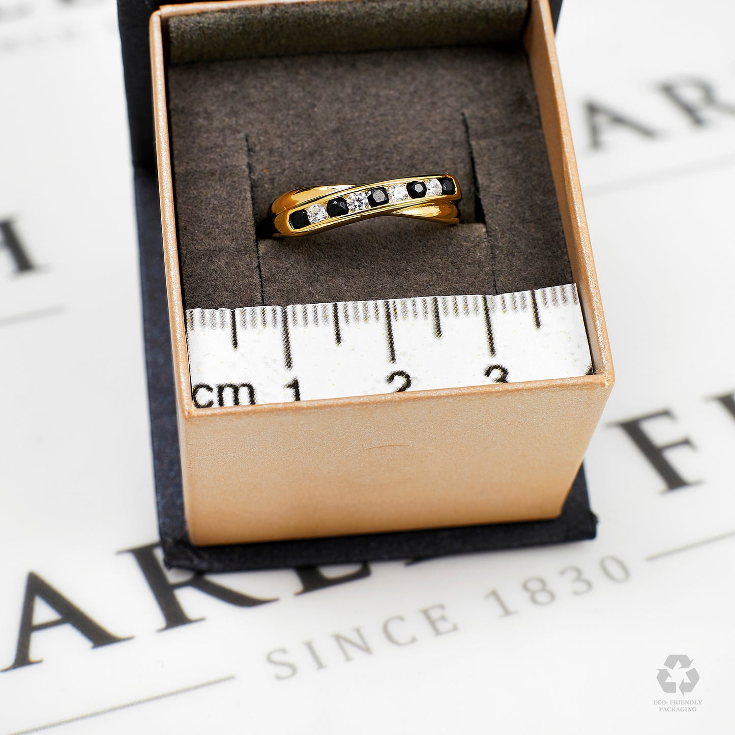 Pre-Owned 9ct Gold CZ & Sapphire Crossover Ring Size M.5