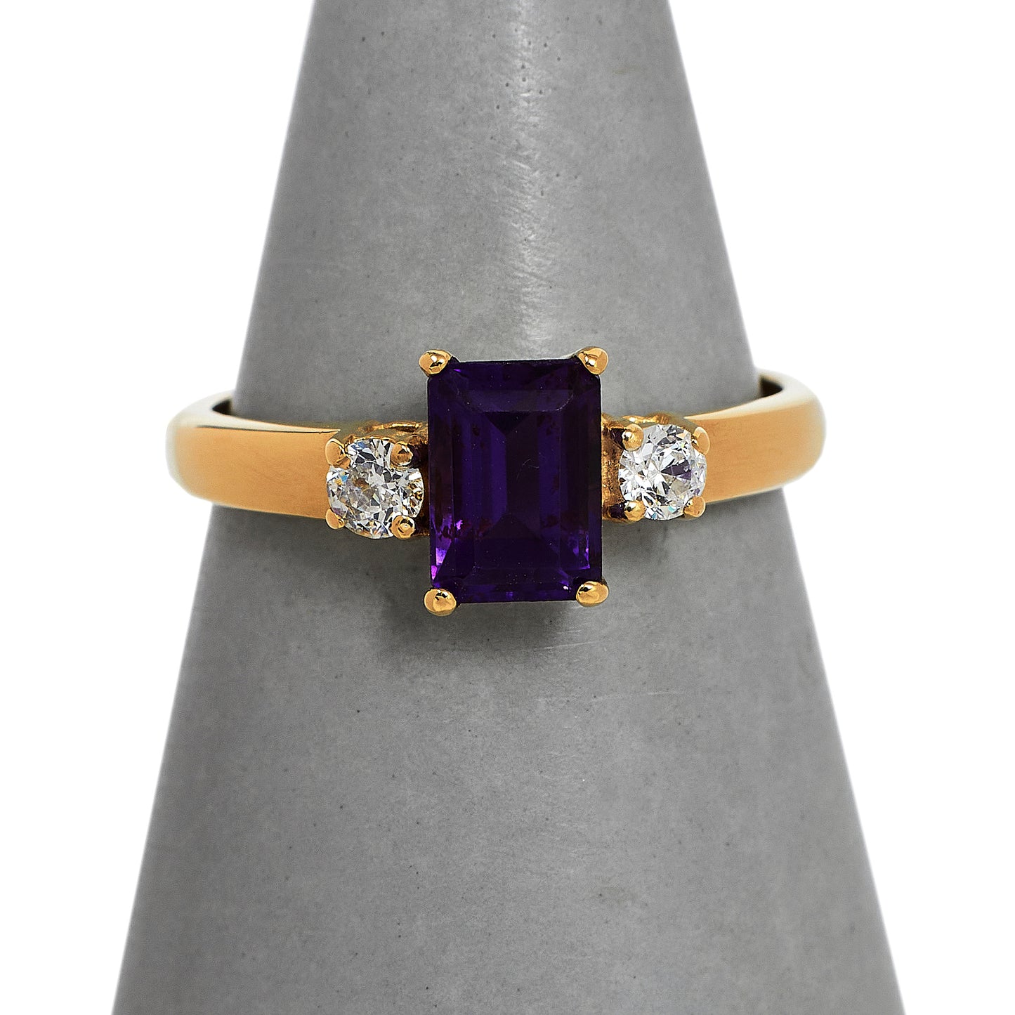 Pre-Owned 9ct Gold Rectangle Amethyst & CZ Ring Size O