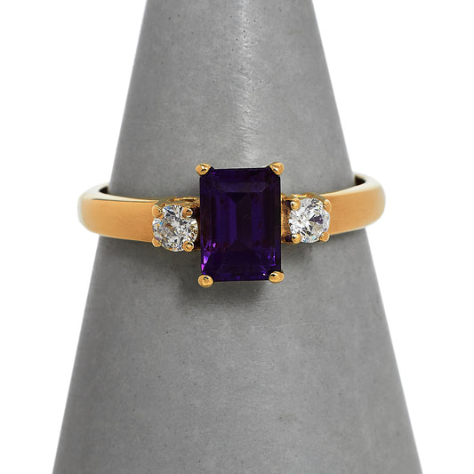 Pre-Owned 9ct Gold Rectangle Amethyst & CZ Ring Size O