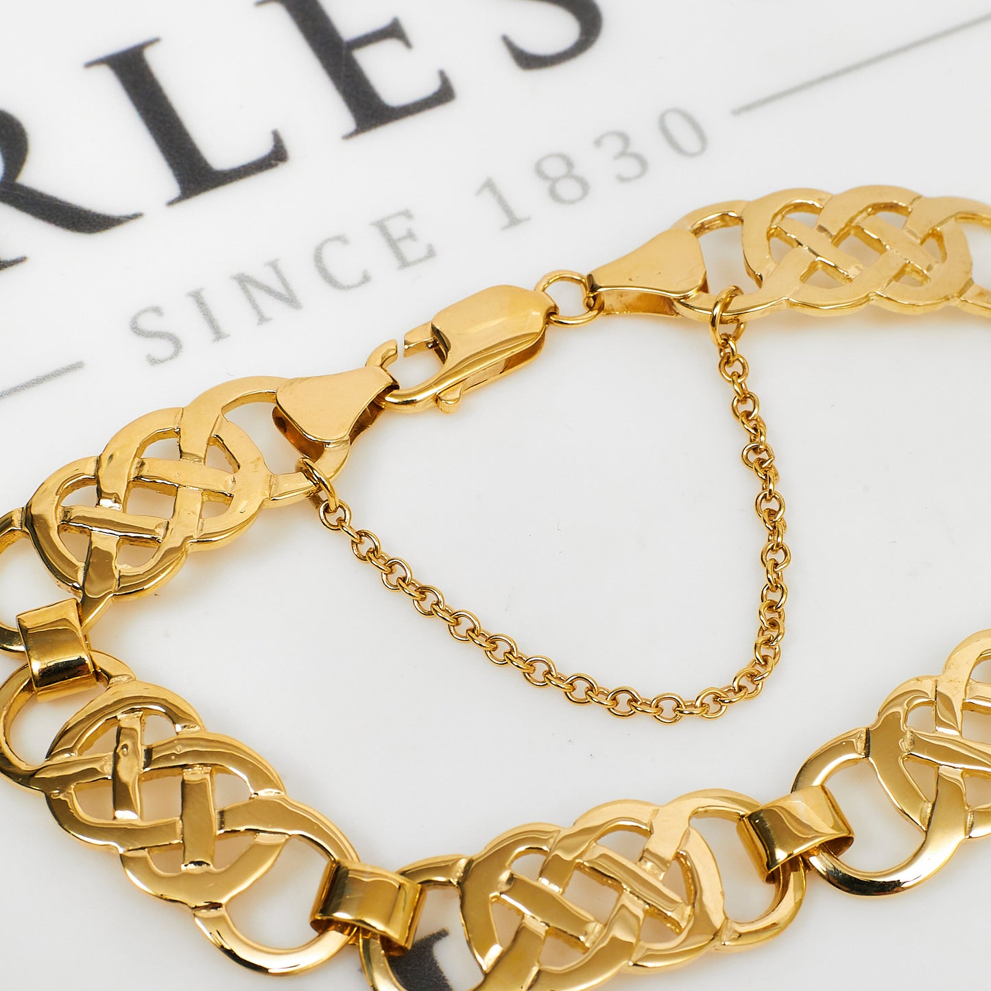 Pre-Owned 9ct Gold Celtic Plait Link Bracelet 7 Inch