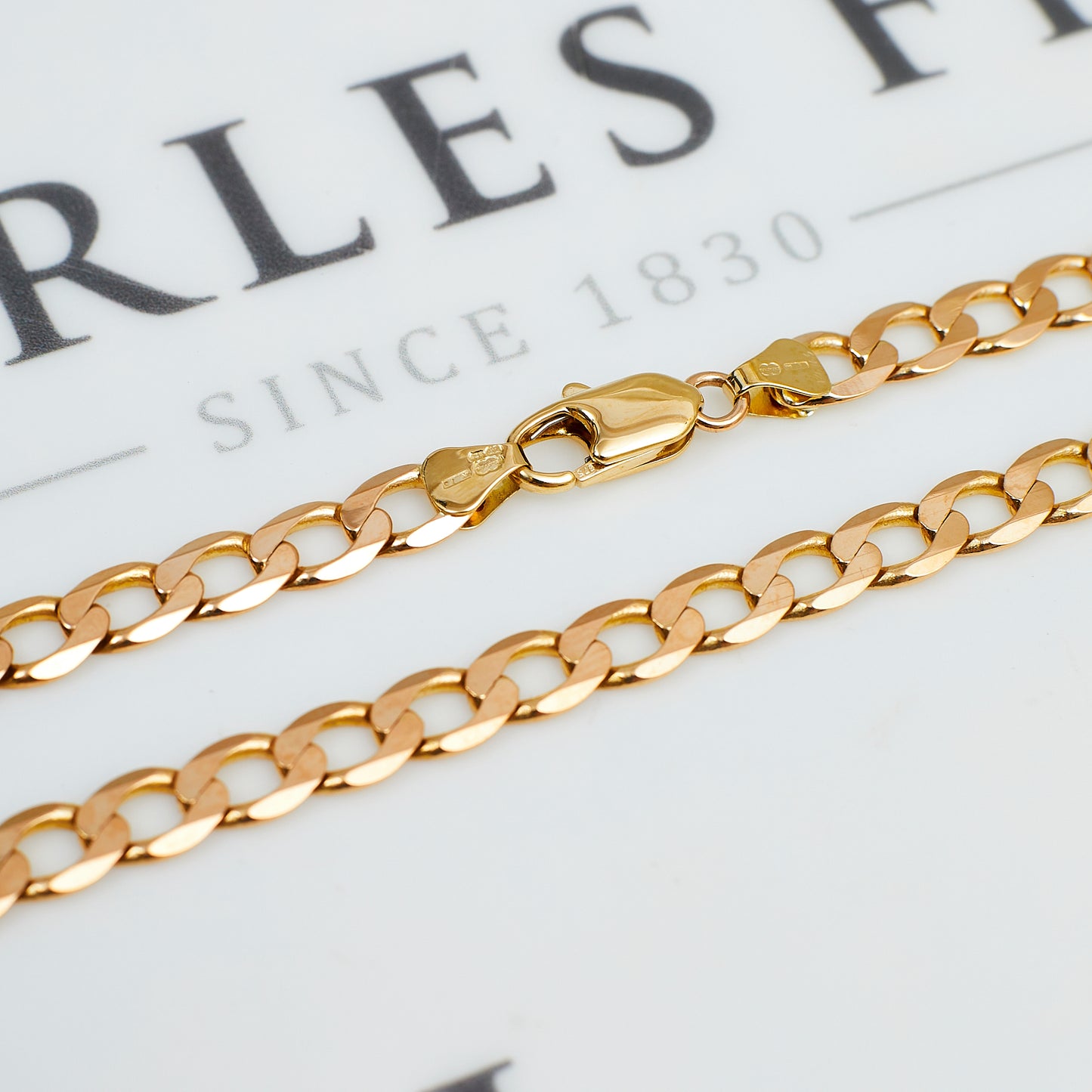 Pre-Owned 9ct Gold Curb Chain Necklace 22 Inch