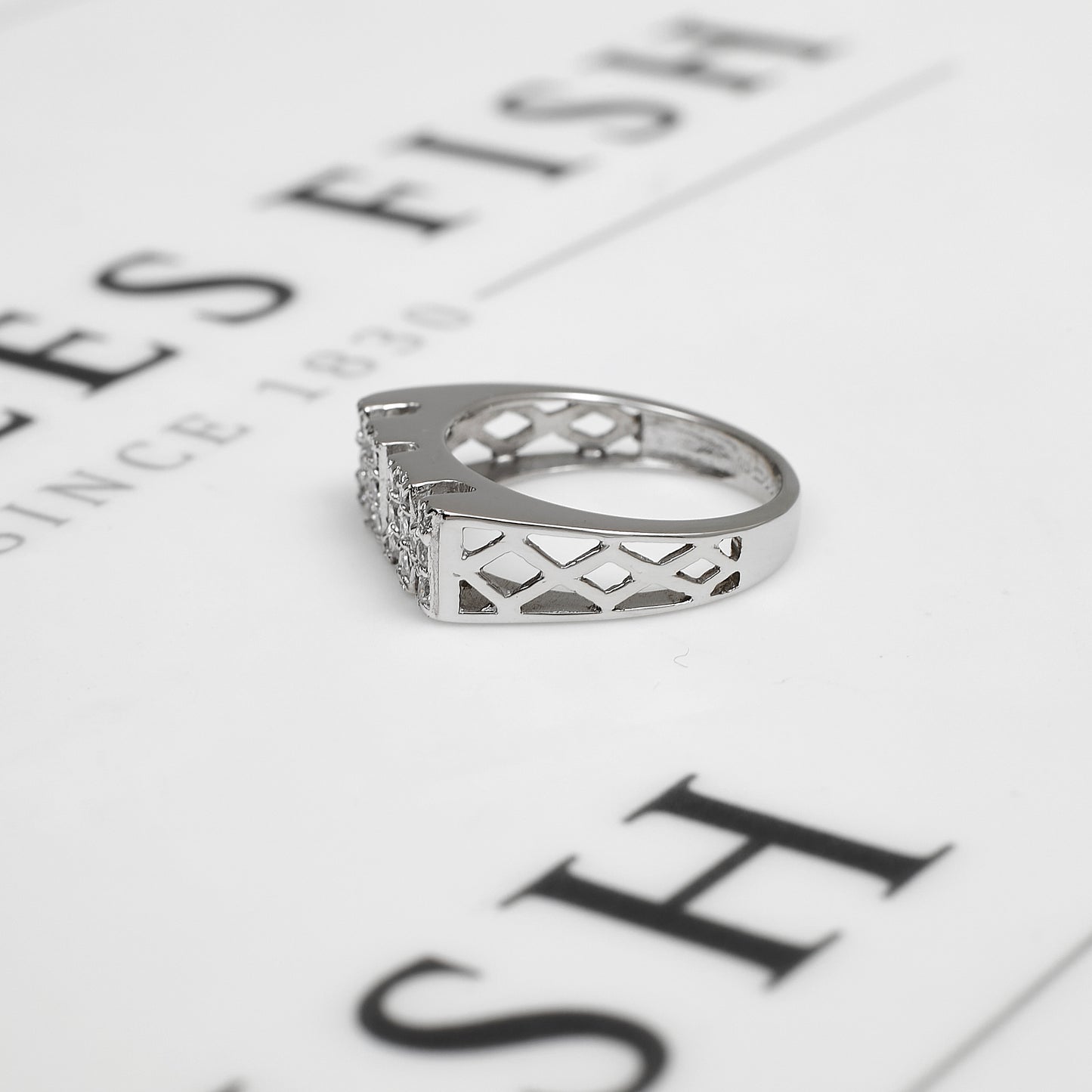 Pre-Owned 9ct White Gold CZ MUM Cherish Ring Size M