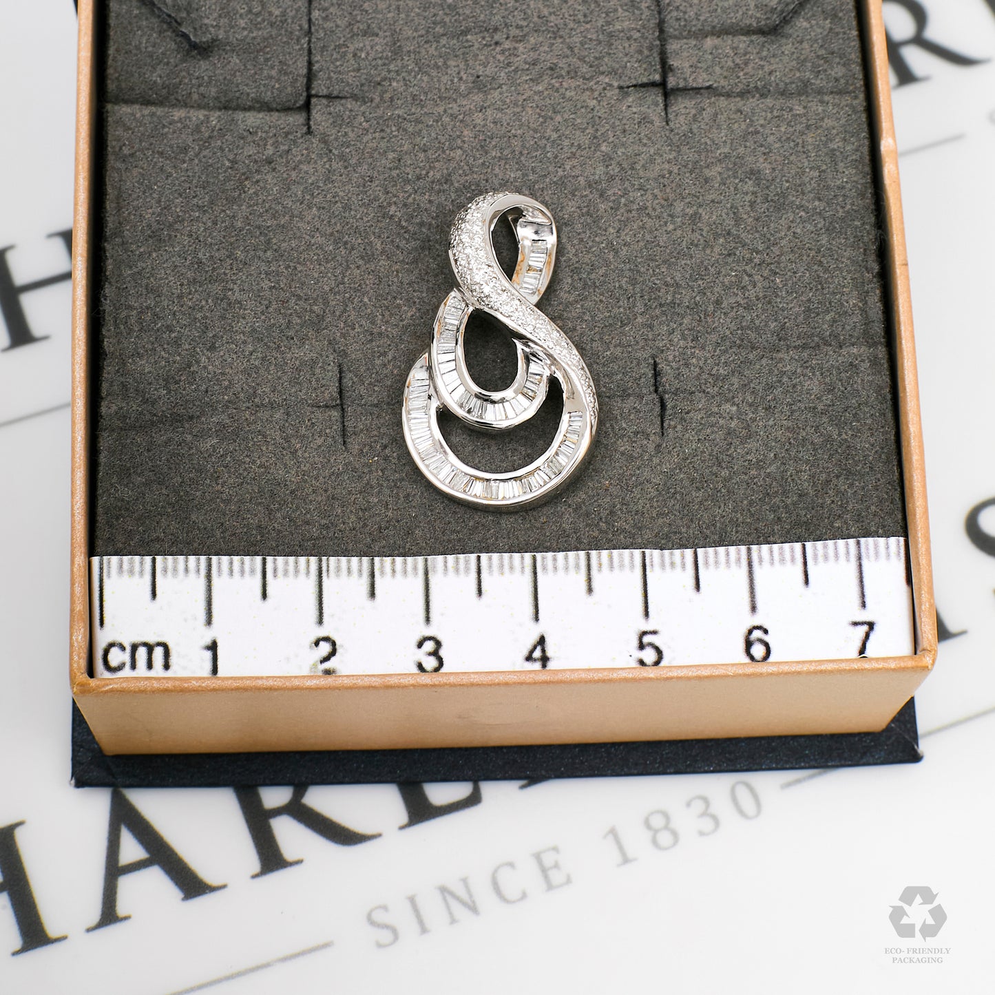 Pre-Owned 18ct White Gold Diamond Swirl Pendant