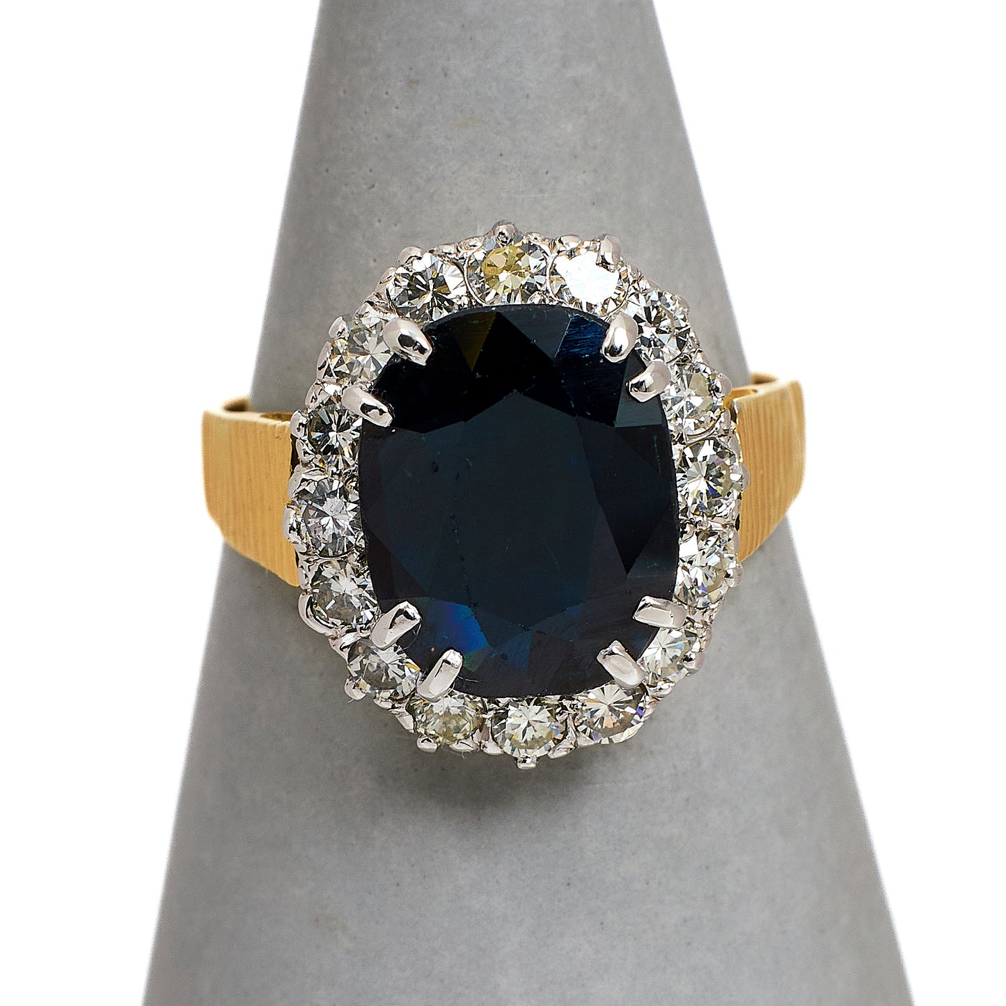 Pre-Owned 18ct Gold Sapphire & Diamond Cluster Ring Size O