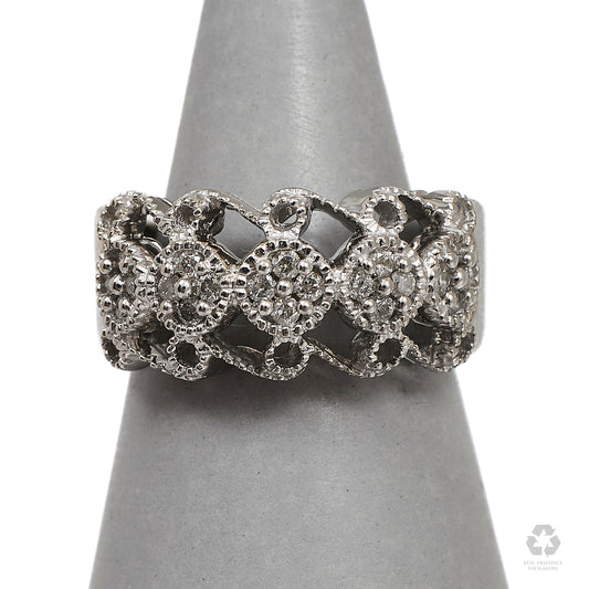 Pre-Owned 9ct White Gold Diamond 5 Circle Ring Size N.5