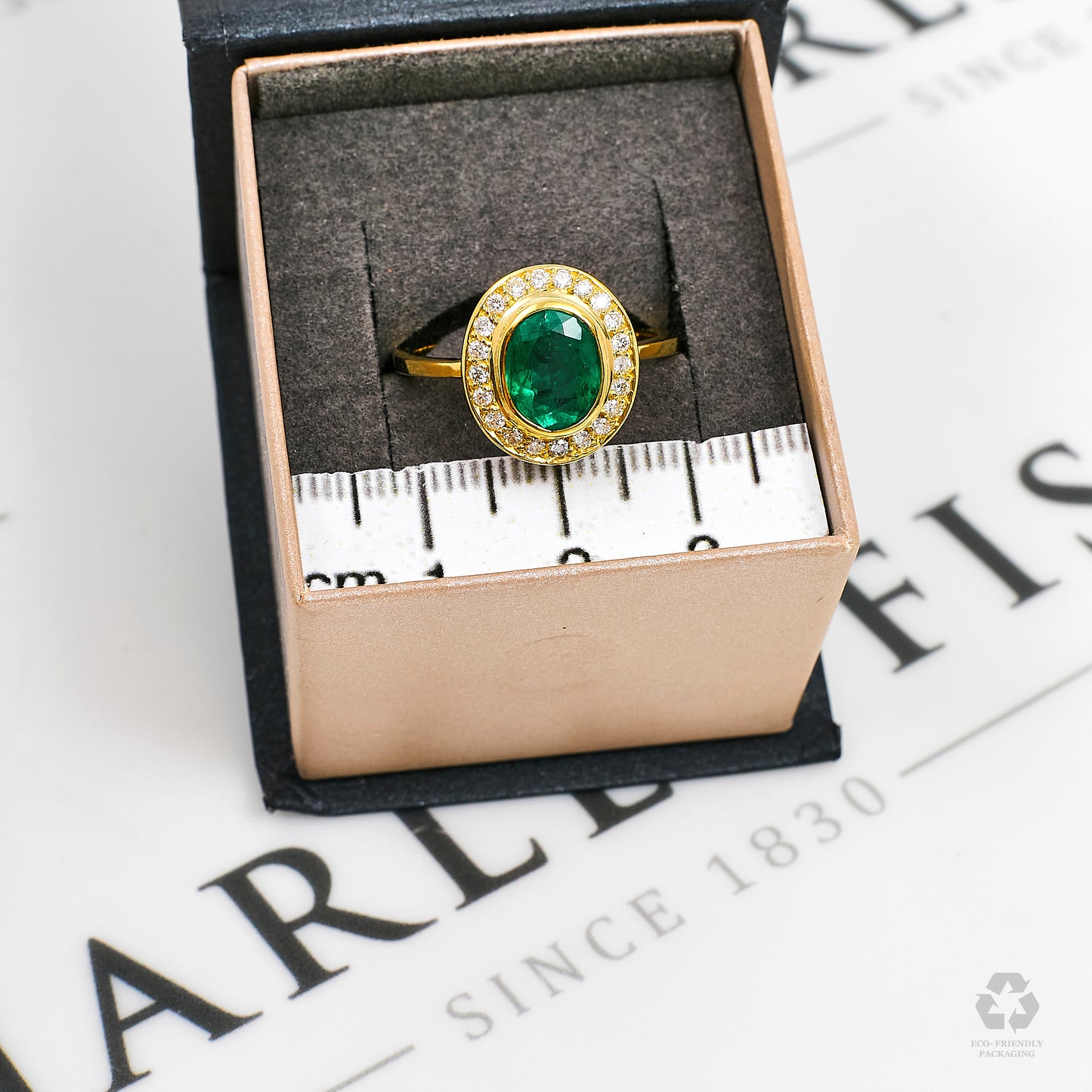 Pre-Owned 14ct Gold Emerald & Diamond Cluster Ring Size Q