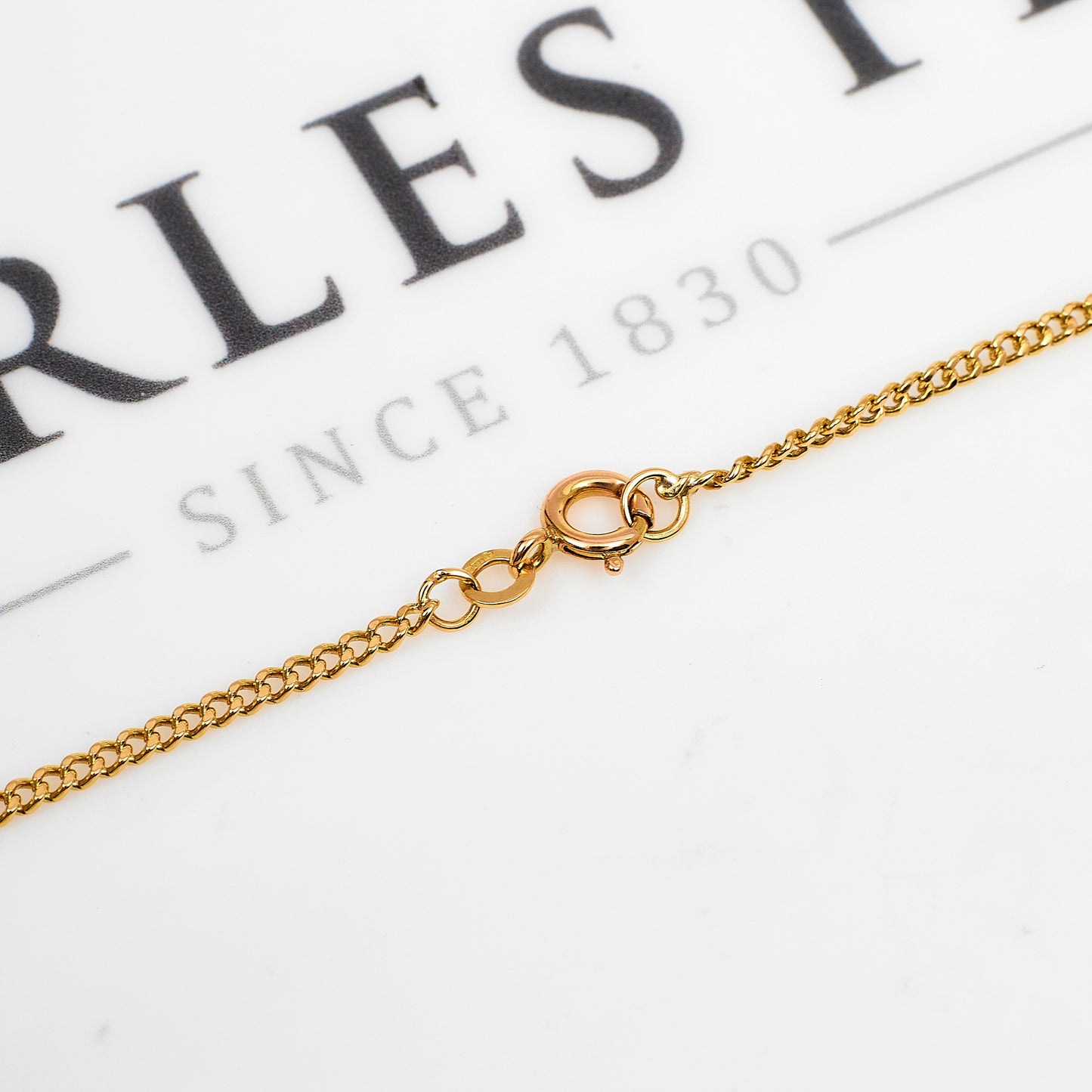 Pre-Owned 18ct Gold Curb Chain Necklace 22 Inch