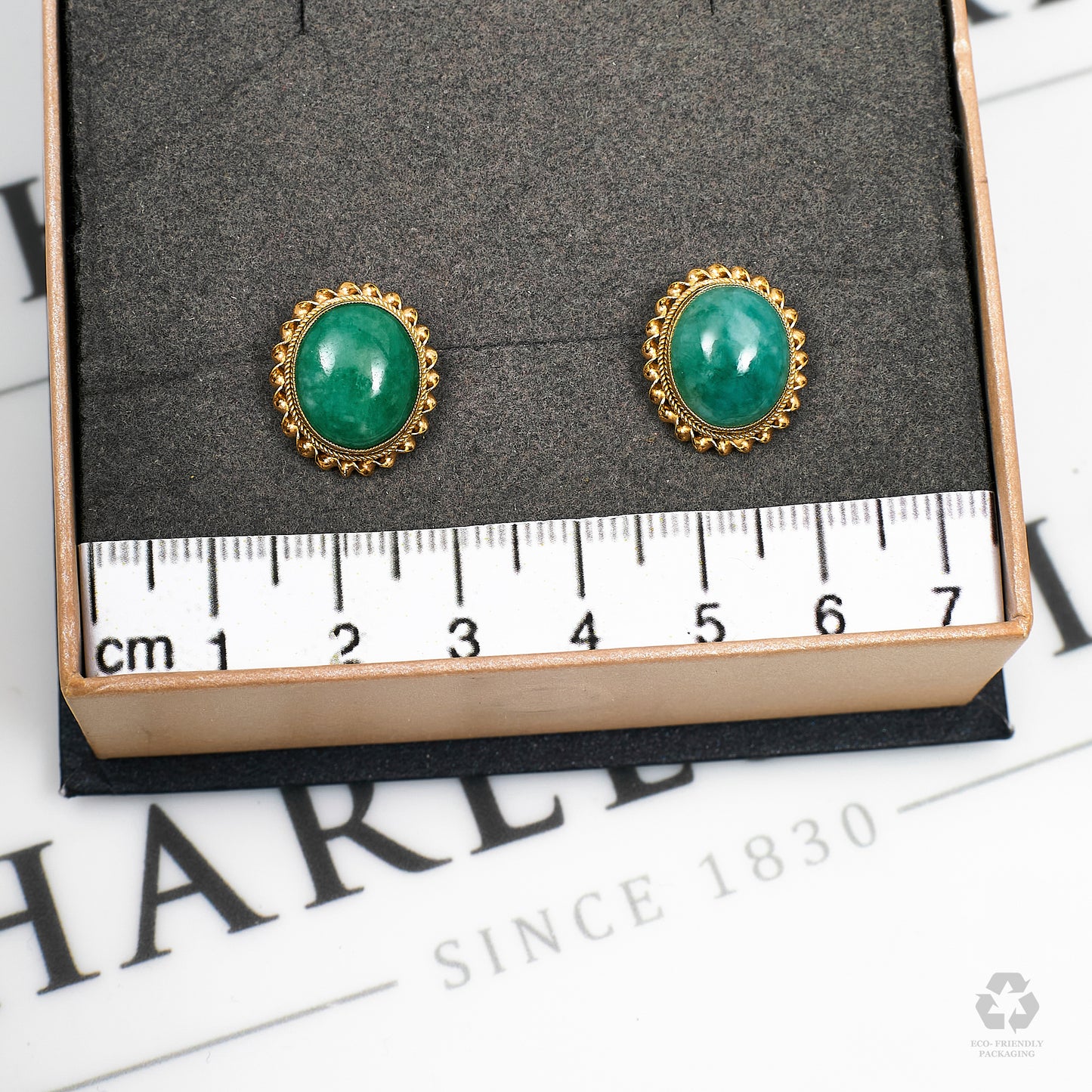 Pre-Owned 9ct Gold Oval Cabochon Dyed Jade Stud Earrings