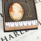 Pre-Owned 9ct Gold Oval Cameo Brooch