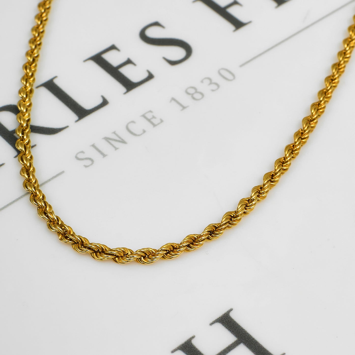 Pre-Owned 9ct Gold Rope Chain Necklace 18 Inch