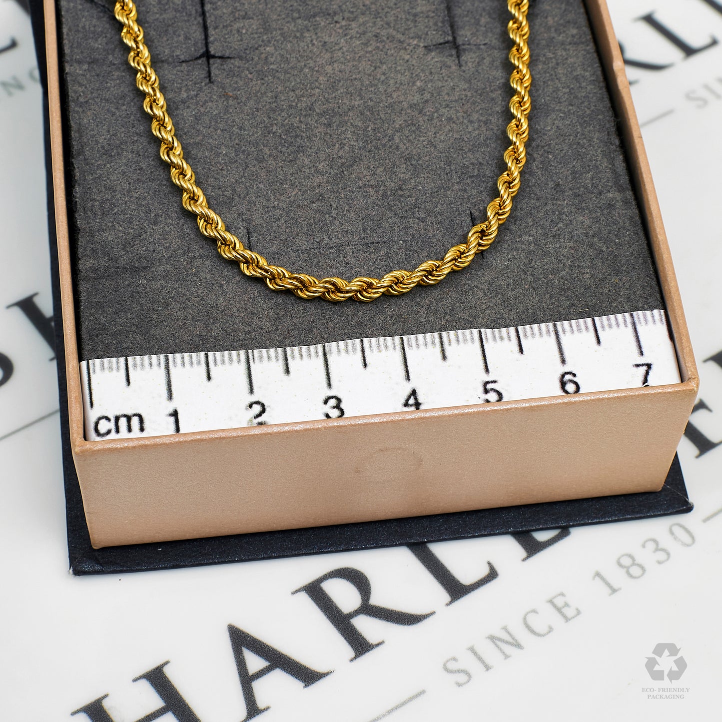 Pre-Owned 9ct Gold Rope Chain Necklace 18 Inch