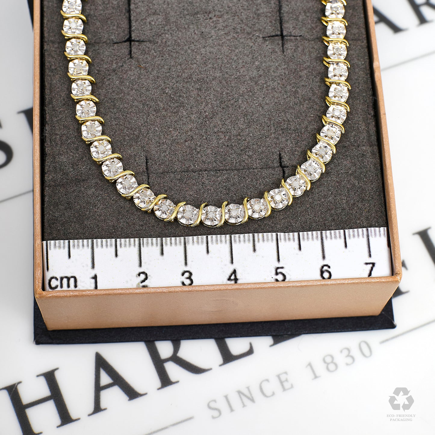 Pre-Owned 9ct Gold Illusion Set Diamond Bracelet 7 Inch