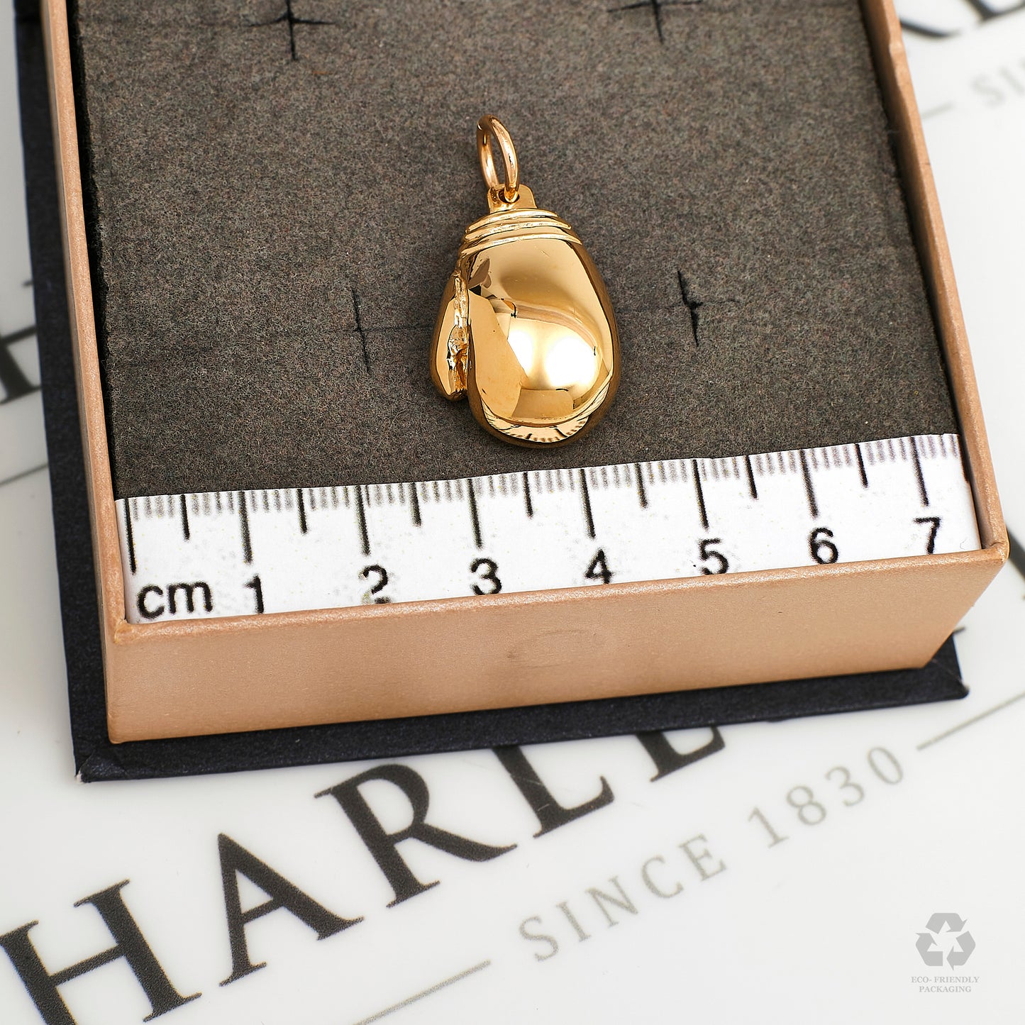Pre-Owned 9ct Gold Boxing Glove Pendant