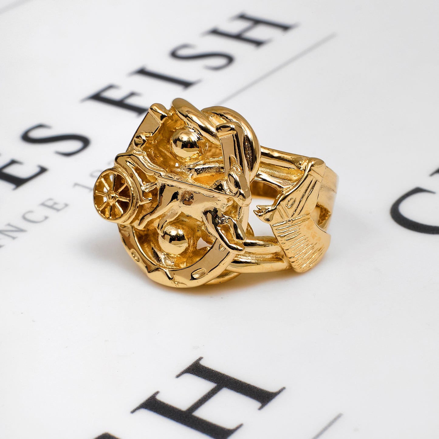 Pre-Owned 9ct Gold Mens Horse Cart, Shoe & Horse Head Ring
