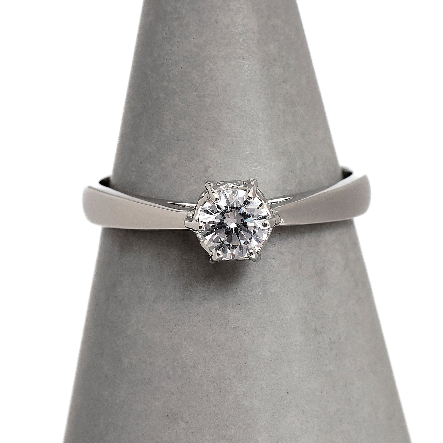 Pre-Owned 14ct White Gold CZ Dress Ring Size N