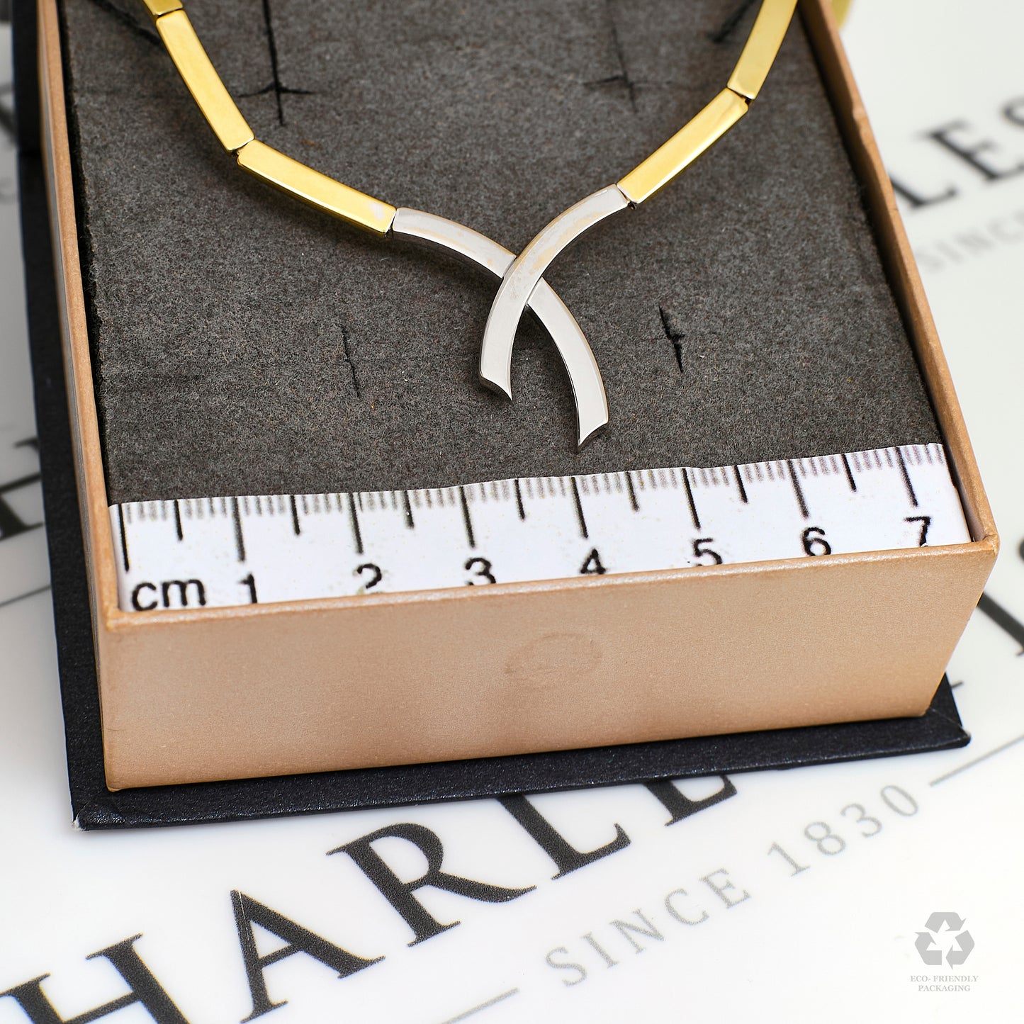 Pre-Owned 9ct Gold 2 Tone Crossover Dress Necklace 17 Inch