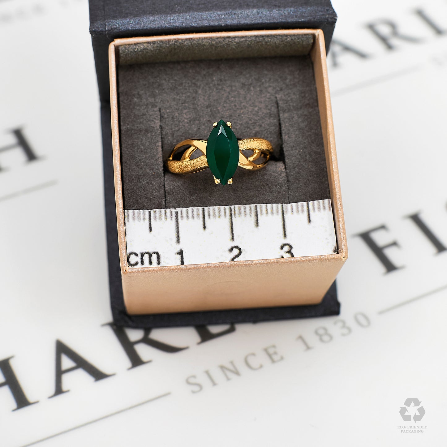 Pre-Owned 9ct Gold Marquise Cut Agate Ring Size P